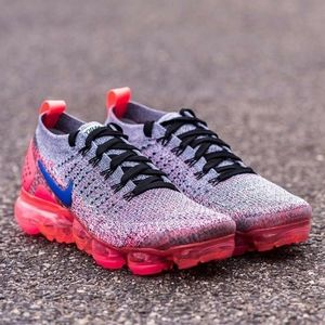 NIKE VaporMax Flyknit2 Shoes